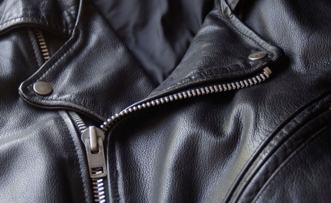 Limpeza e Renovação de Couro